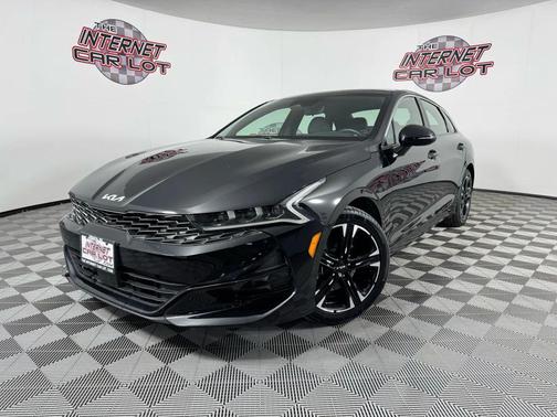 2023 Kia K5 GT-Line Sedan 4D