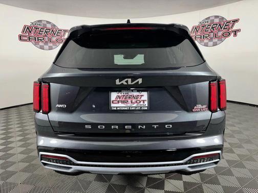 2022 Kia Sorento SX