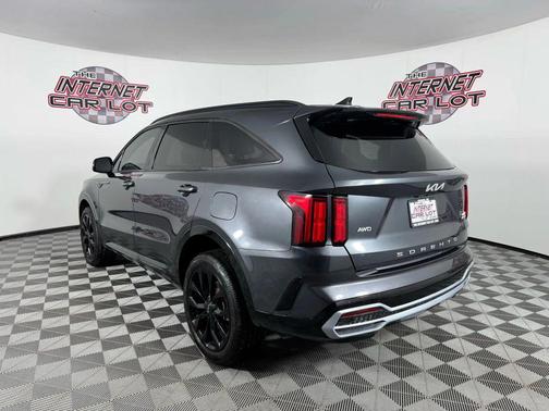 2022 Kia Sorento SX