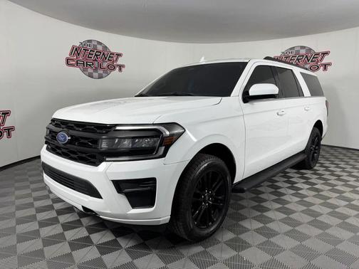 White 2024 Ford Expedition Max XLT