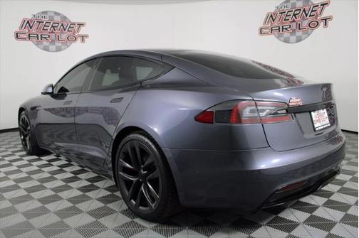 2021 Tesla Model S Plaid