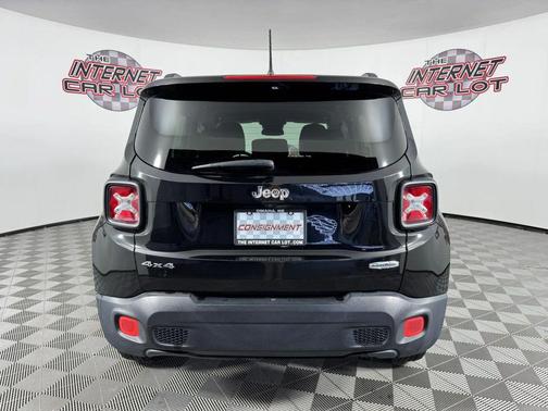 Black 2017 Jeep Renegade Latitude