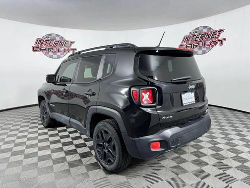 Black 2017 Jeep Renegade Latitude