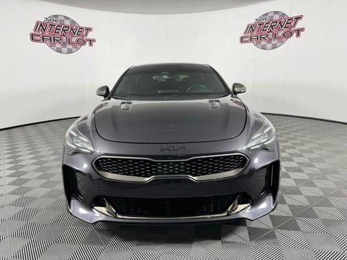 2022 Kia Stinger GT-Line Sedan 4D