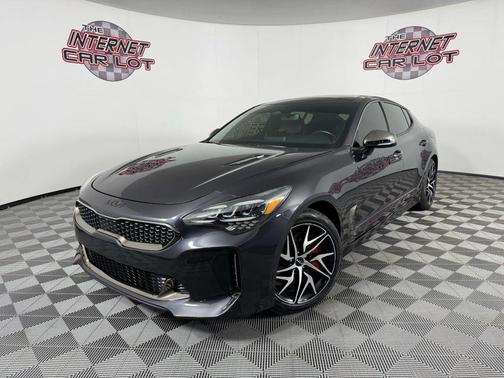 2022 Kia Stinger GT-Line Sedan 4D