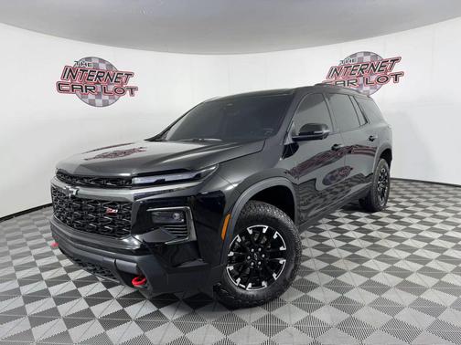 Black 2025 Chevrolet Traverse L