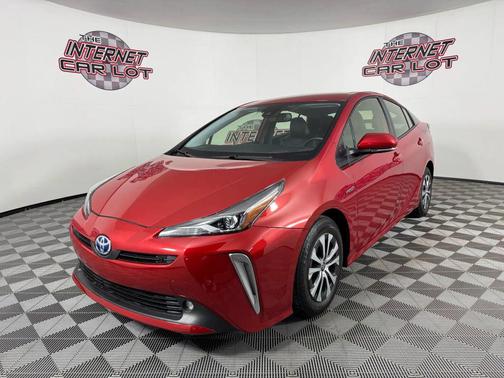 2021 Toyota Prius XLE