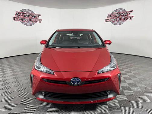 2021 Toyota Prius XLE