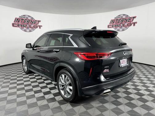 2021 INFINITI QX50 LUXE Sport Utility 4D