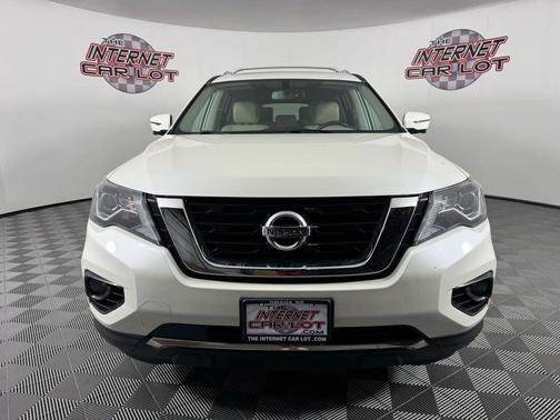 2018 Nissan Pathfinder Platinum