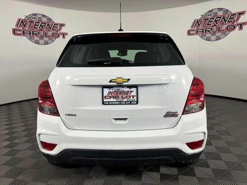 2022 Chevrolet Trax LS