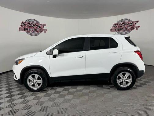 2022 Chevrolet Trax LS