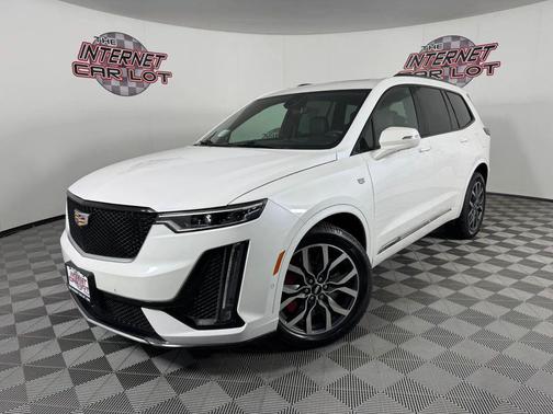 White 2023 Cadillac XT6 Sport AWD