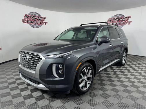 Gray 2022 Hyundai PALISADE SEL Sport Utility 4D