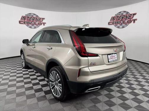 2024 Cadillac XT4 Sport