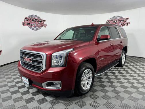 Red 2016 GMC Yukon SLT