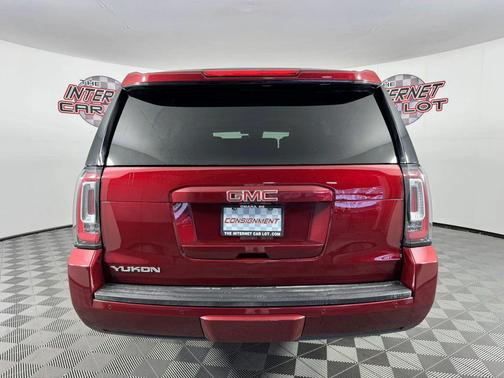 Red 2016 GMC Yukon SLT