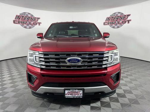 2019 Ford Expedition XLT Sport Utility 4D
