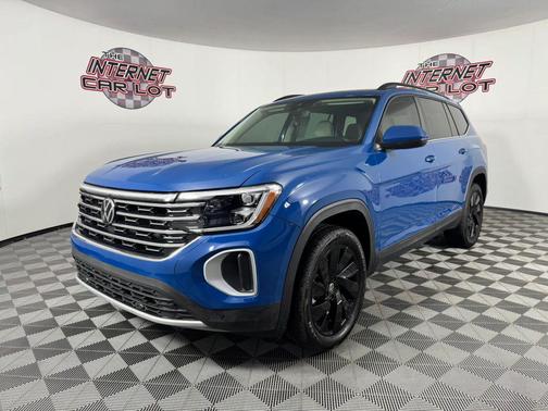 2025 Volkswagen Atlas 2.0T SE w/Technology