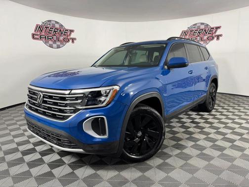 2025 Volkswagen Atlas 2.0T SE w/Technology