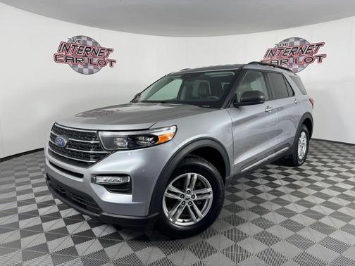 Silver 2022 Ford Explorer XLT Sport Utility 4D