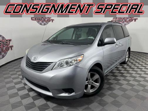 2013 Toyota Sienna LE