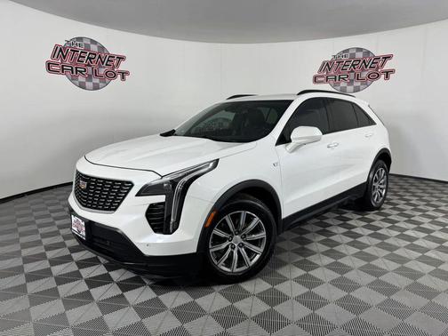 White 2020 Cadillac XT4 Sport