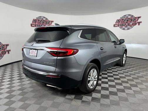 2018 Buick Enclave Essence