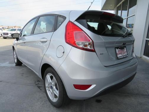 2017 Ford Fiesta SE Hatchback 4D