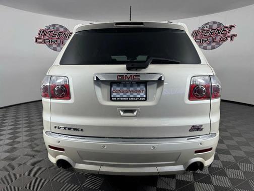 2011 GMC Acadia Denali