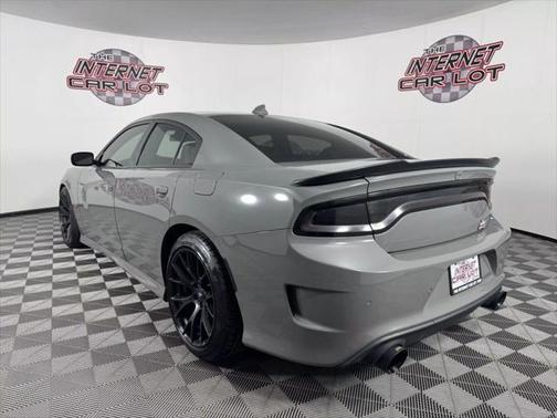 2018 Dodge Charger R/T Scat Pack