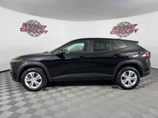 Black 2024 Chevrolet Trax LS