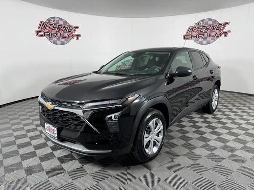 Black 2024 Chevrolet Trax LS