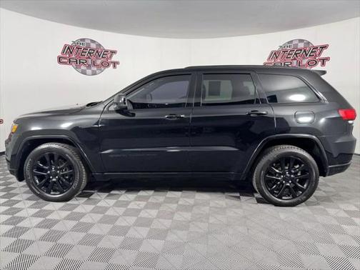 2017 Jeep Grand Cherokee Altitude