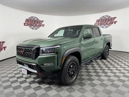 Green 2022 Nissan Frontier PRO-4X