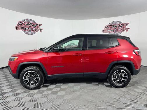 2025 Jeep Compass Trailhawk
