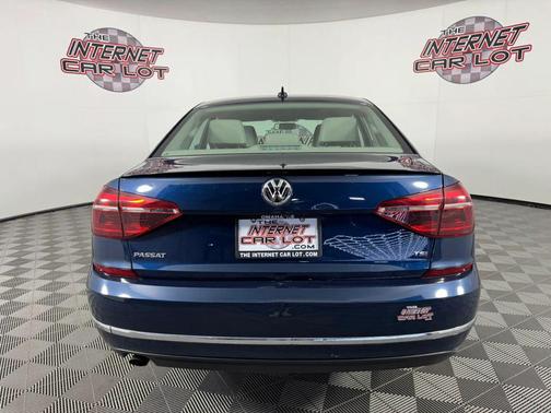 Blue 2019 Volkswagen Passat 2.0T Wolfsburg Edition