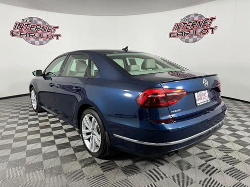 Blue 2019 Volkswagen Passat 2.0T Wolfsburg Edition