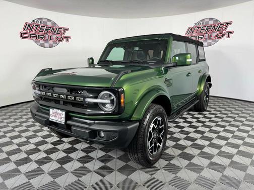 2023 Ford Bronco Outer Banks Sport Utility 4D