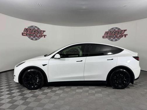 White 2020 Tesla Model Y Long Range Sport Utility 4D