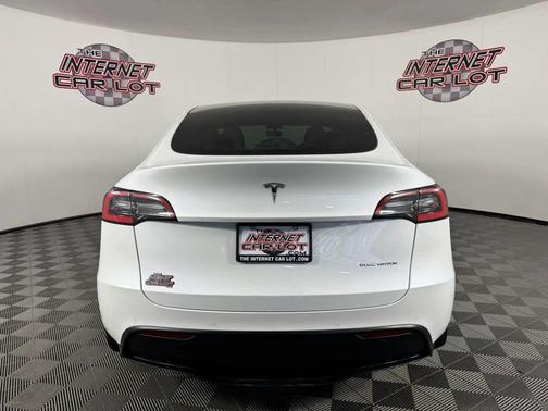 White 2020 Tesla Model Y Long Range Sport Utility 4D