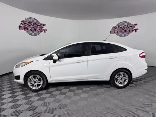 2019 Ford Fiesta SE Sedan 4D