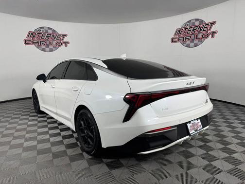 White 2025 Kia K5 LXS Sedan 4D