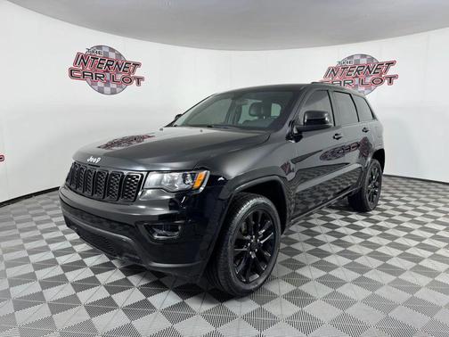 Black 2021 Jeep Grand Cherokee Laredo X