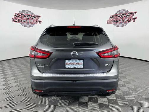 2021 Nissan Rogue Sport SV