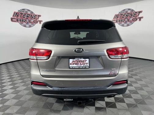 2017 Kia Sorento SX