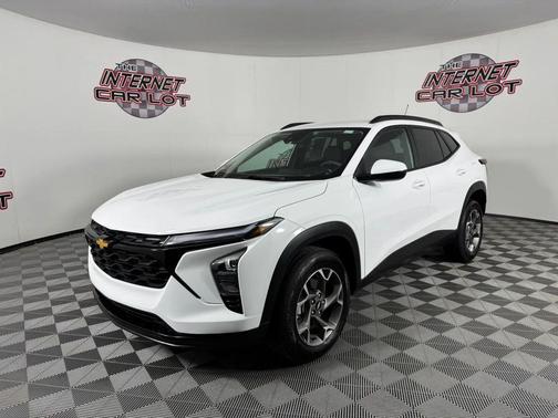 White 2026 Chevrolet Trax LT