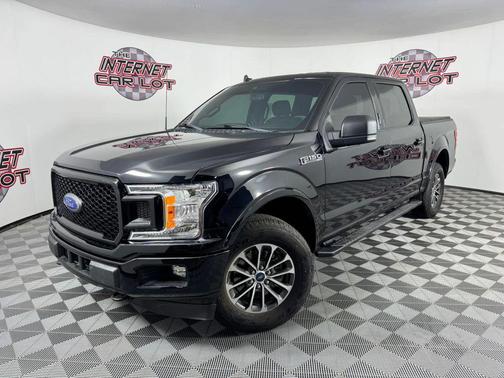 Black 2019 Ford F-150 XLT