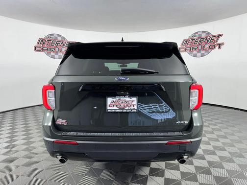 Green 2022 Ford Explorer ST-Line Sport Utility 4D
