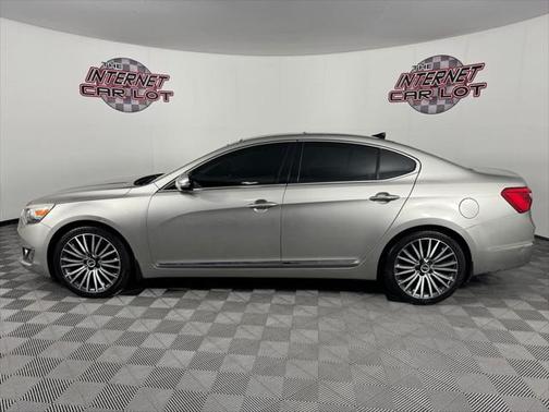 2014 Kia Cadenza Premium Sedan 4D
